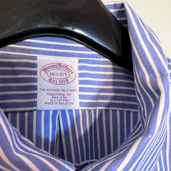 Brooks Brothers Classic Button Down Shirt - Picture 2 of 6